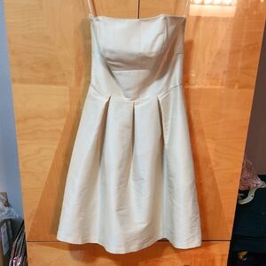 Women's Alfred Sung Strapless Formal Dress Champagne Colored Size 2